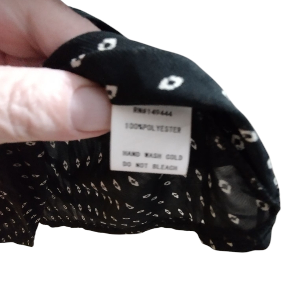 EUC Siren Lilly Black Maternity Patterned Blouse 2 Faux Pockets LARGE - Picture 5 of 5